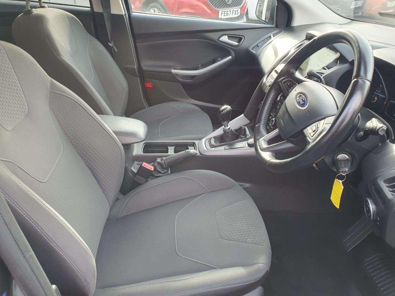 Used Ford Focus 2017 for sale - 76136051: Photo 11