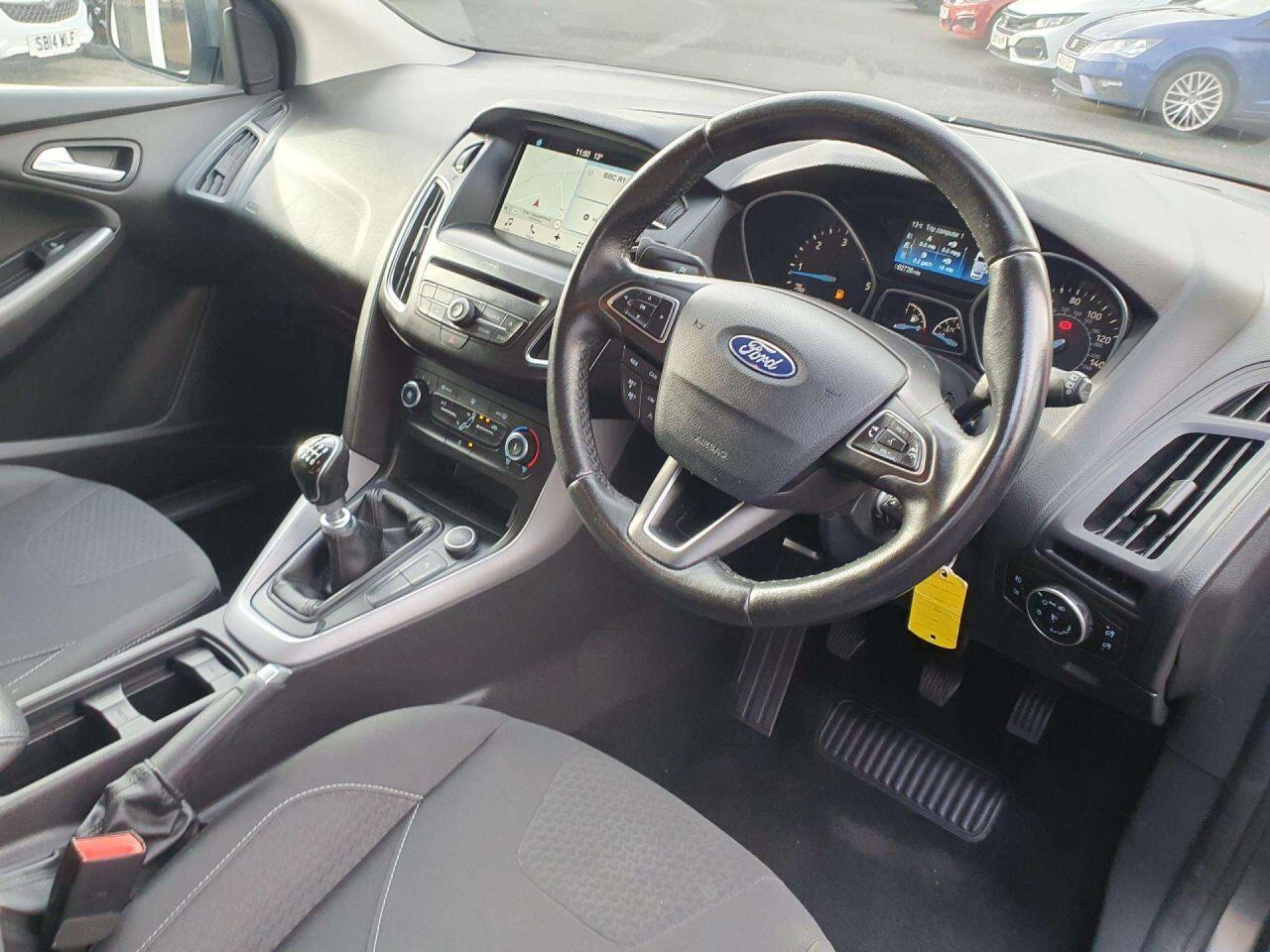 Used Ford Focus 2017 for sale - 76136051: Photo 12