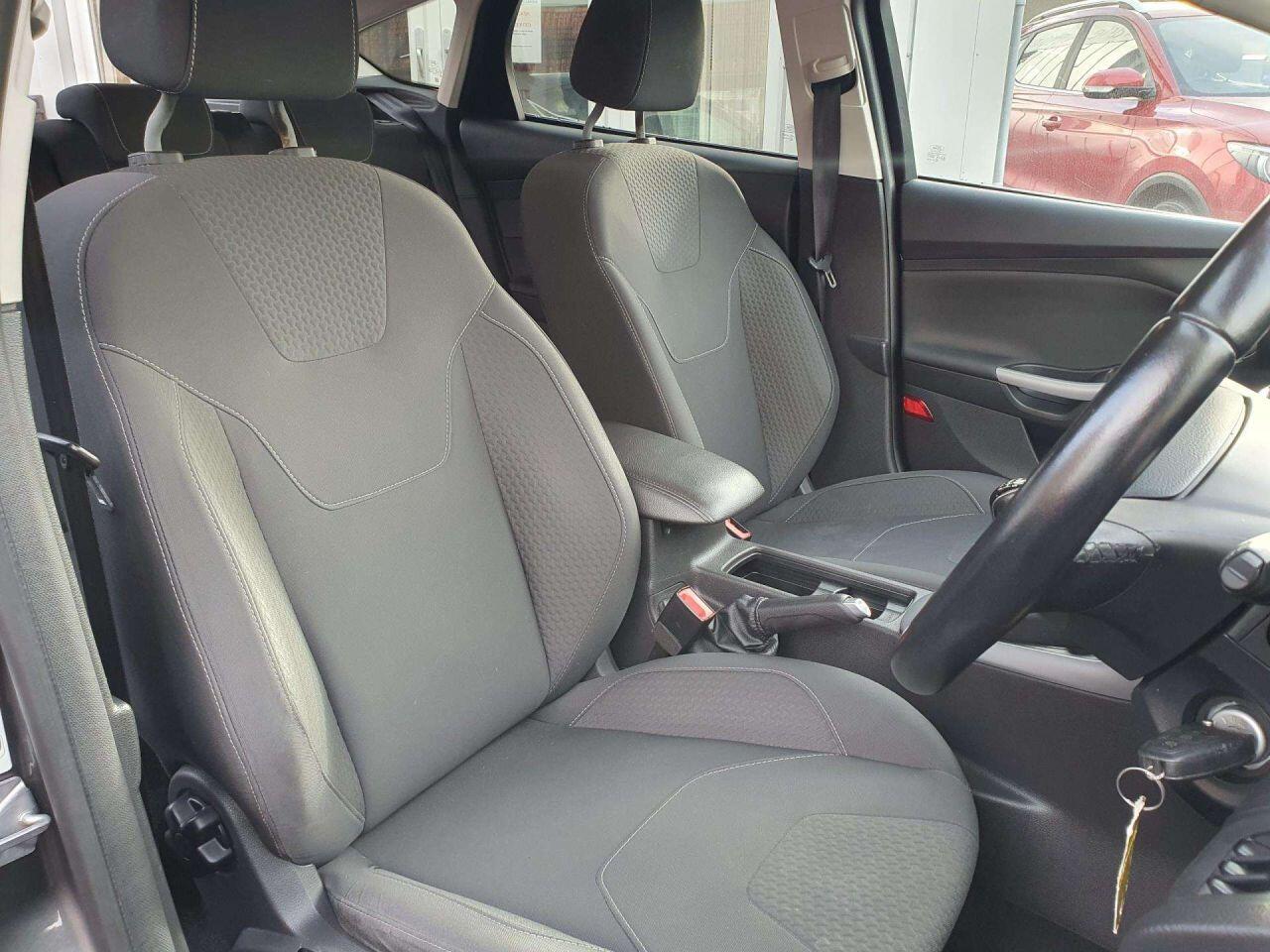 Used Ford Focus 2017 for sale - 76136051: Photo 13