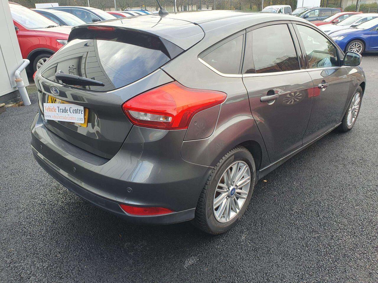 Used Ford Focus 2017 for sale - 76136051: Photo 6