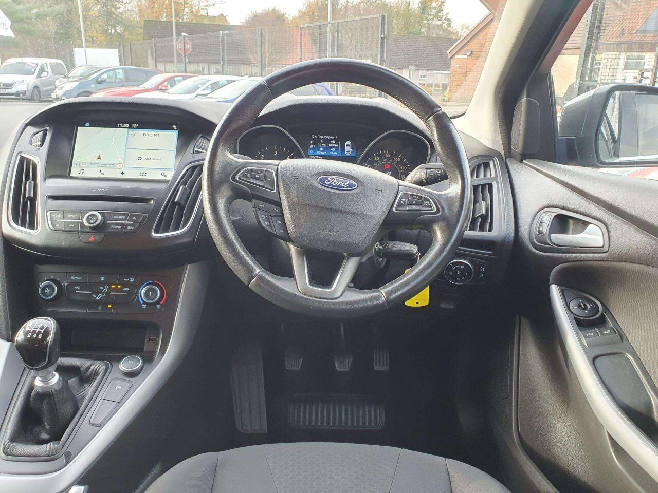 Used Ford Focus 2017 for sale - 76136051: Photo 9