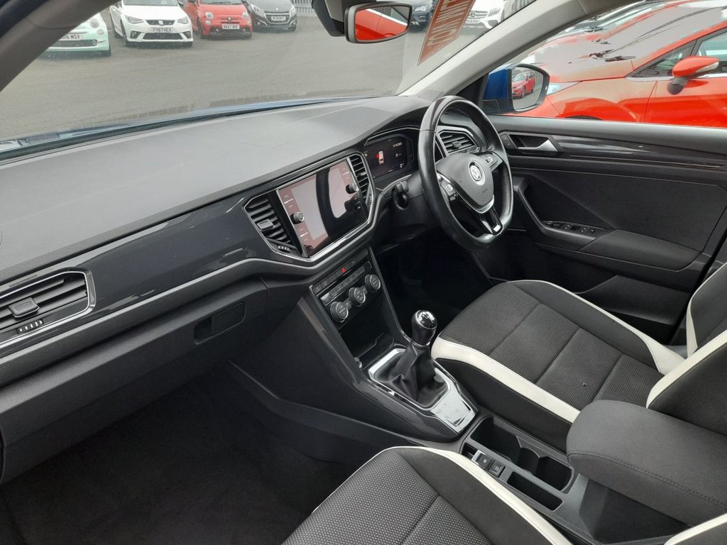 Used Volkswagen T-Roc 2018 for sale - 77571779: Photo 13