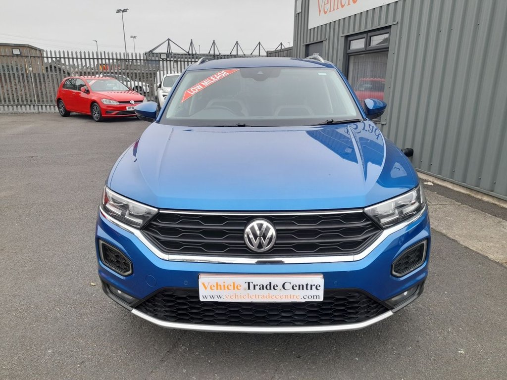 Used Volkswagen T-Roc 2018 for sale - 77571779: Photo 2