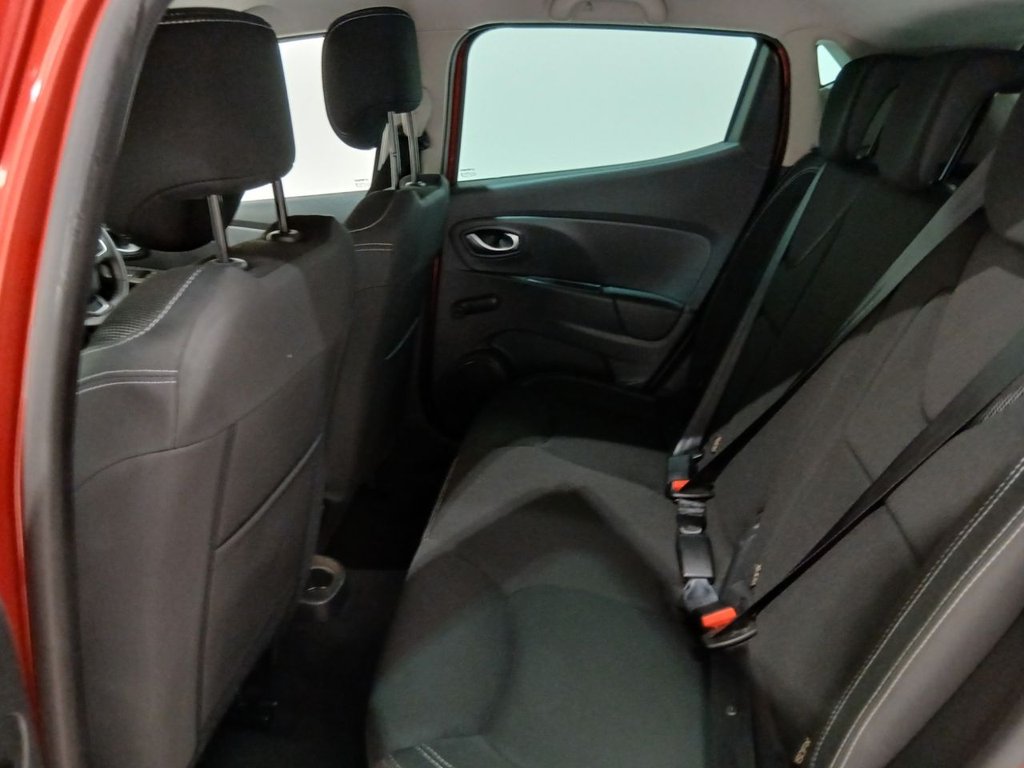 Used Renault Clio 2018 for sale - 77935958: Photo 23