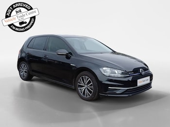 Used Volkswagen Golf 2018 for sale - 78030359: Photo