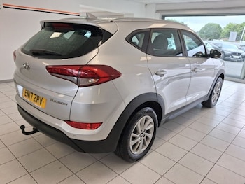 Used Hyundai TUCSON 2017 for sale - 79481952: Photo