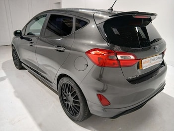 Used Ford Fiesta 2018 for sale - 77422275: Photo