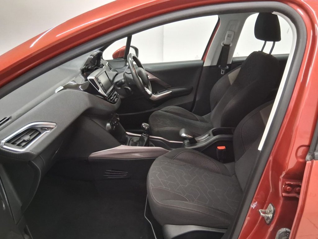 Used Peugeot 2008 2016 for sale - 77005406: Photo 16