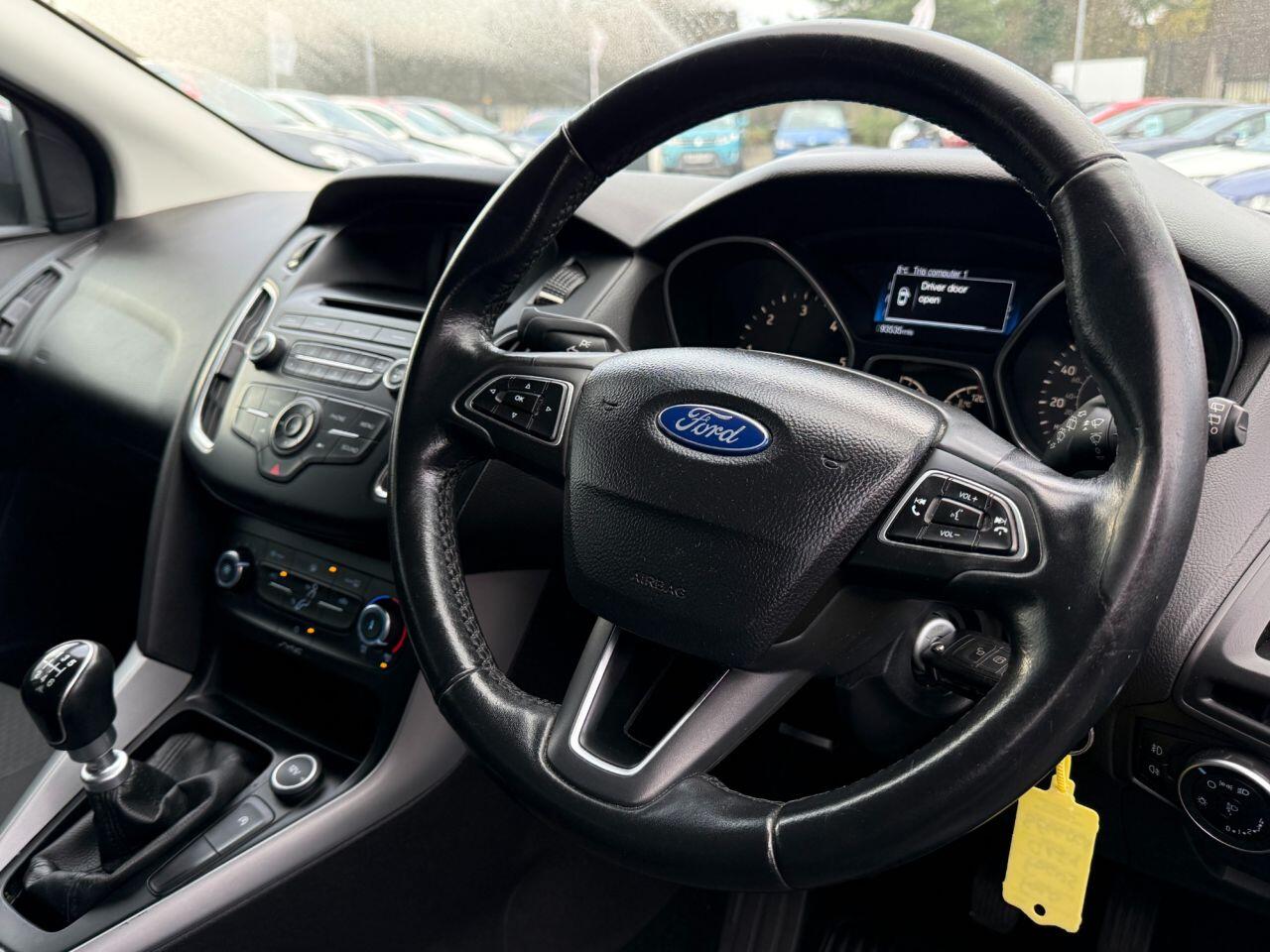 Used Ford Focus 2015 for sale - 76612748: Photo 10