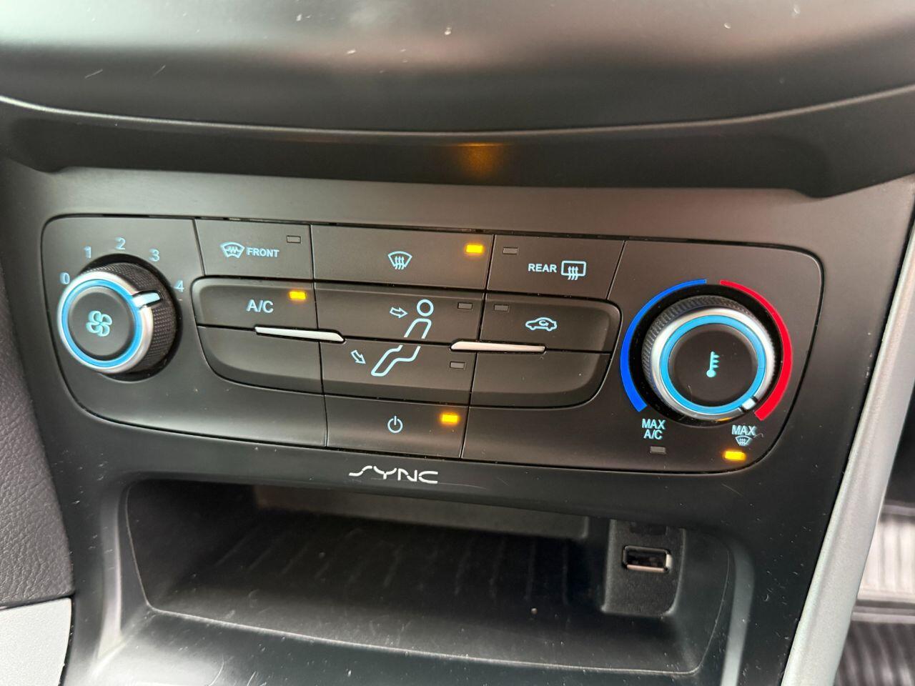 Used Ford Focus 2015 for sale - 76612748: Photo 15