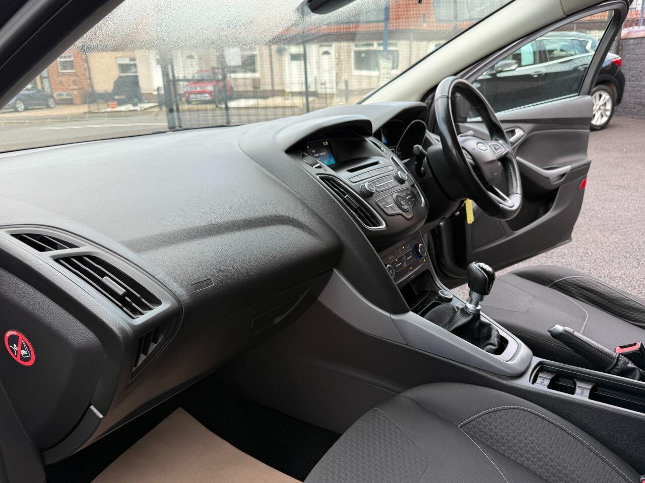 Used Ford Focus 2015 for sale - 76612748: Photo 17