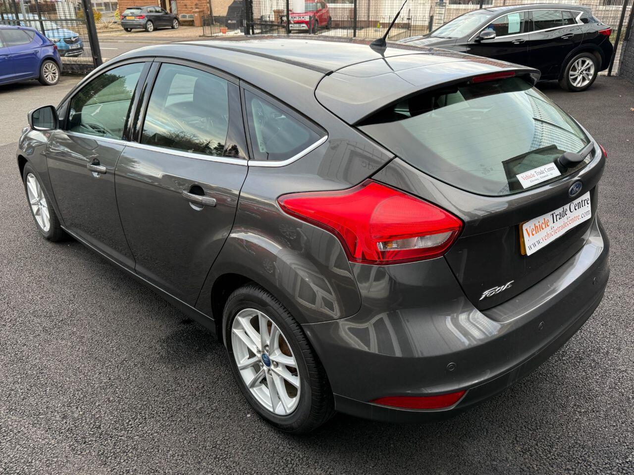Used Ford Focus 2015 for sale - 76612748: Photo 4