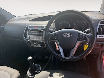 Used Hyundai i20 2014 for sale - 79587020: Photo