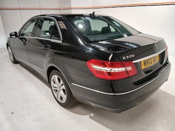 Used Mercedes-Benz E Class 2012 for sale - 79334257: Photo