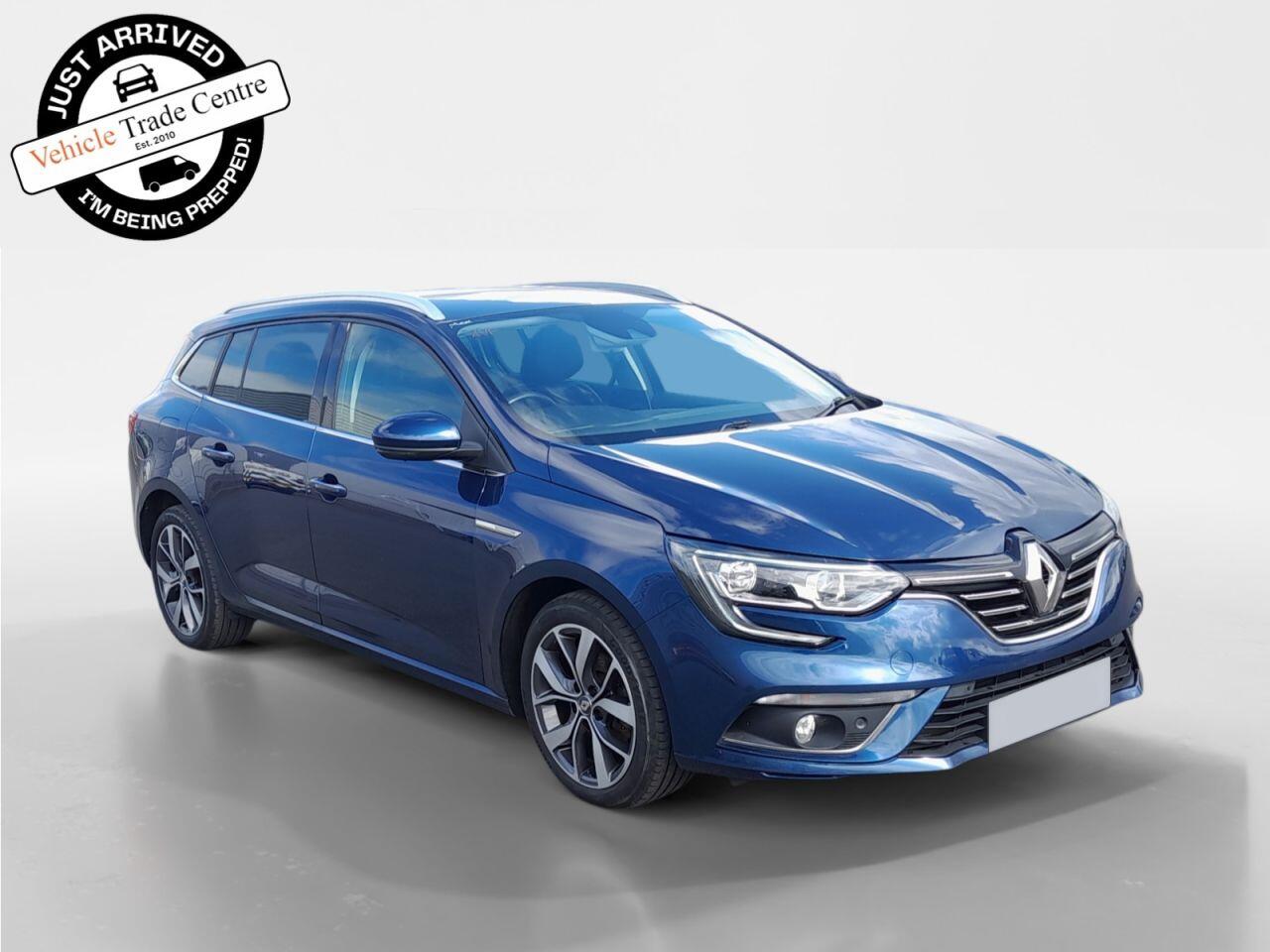 Used Renault Megane 2017 for sale - 76658040: Photo 1