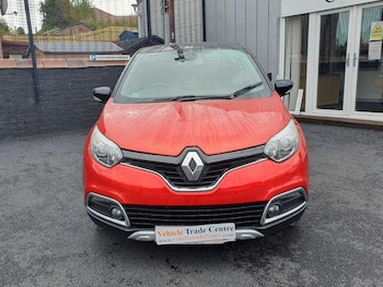 Used Renault Captur 2016 for sale - 76138010: Photo