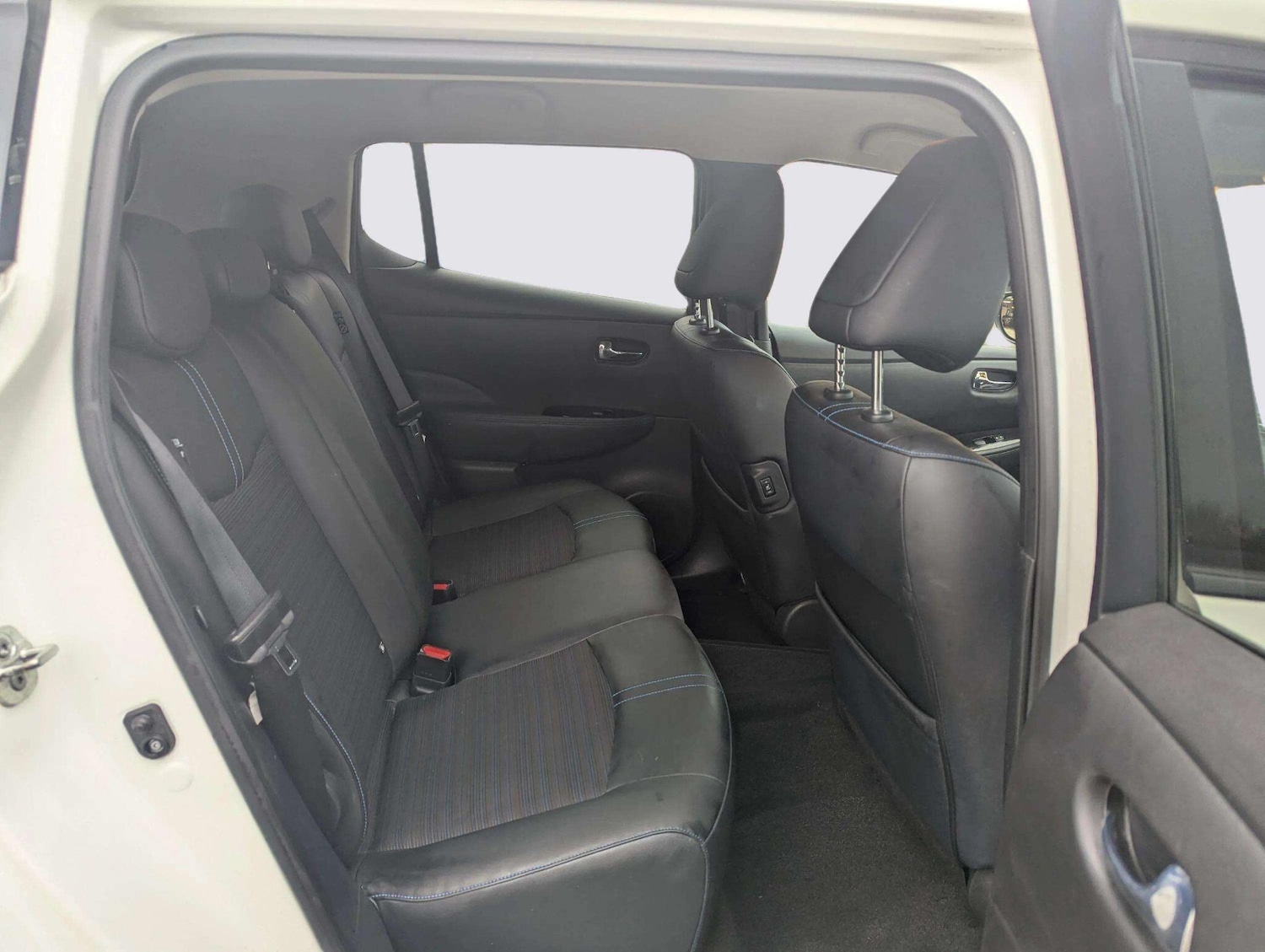 Used Nissan Leaf 2018 for sale - 78087077: Photo 14