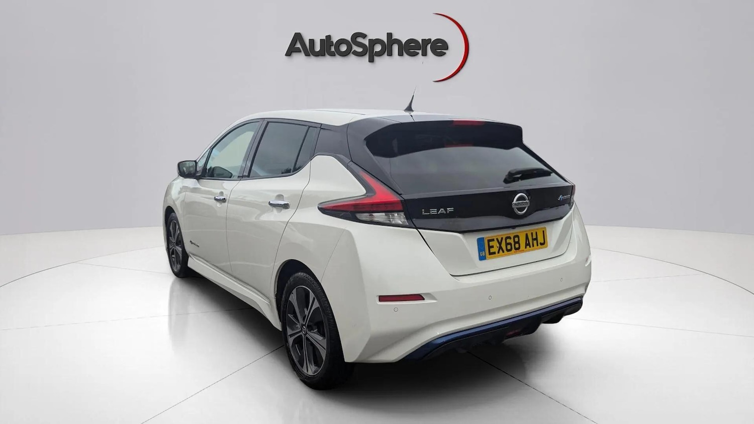 Used Nissan Leaf 2018 for sale - 78087077: Photo 5