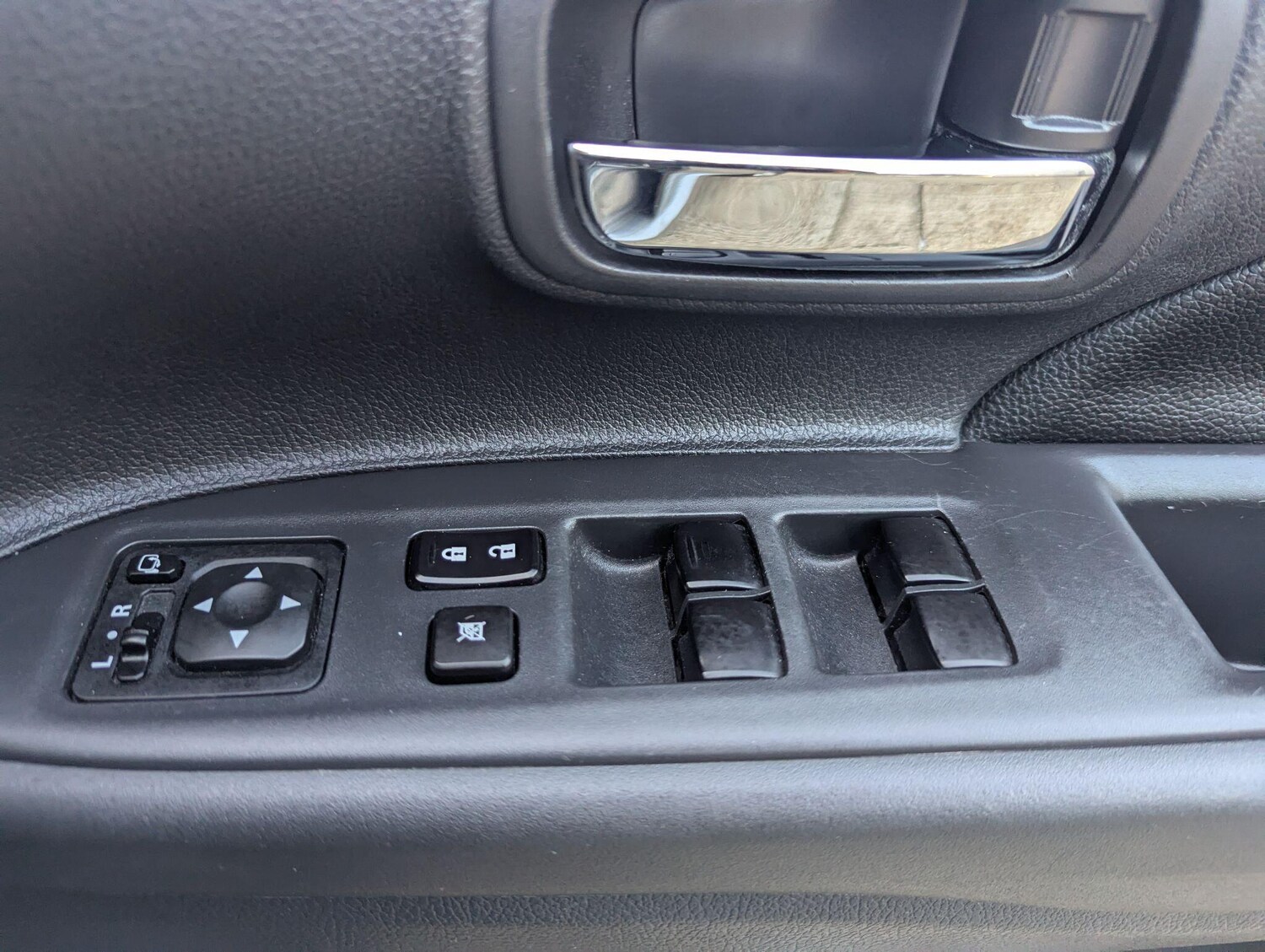 Used Mitsubishi Outlander 2014 for sale - 78204548: Photo 15