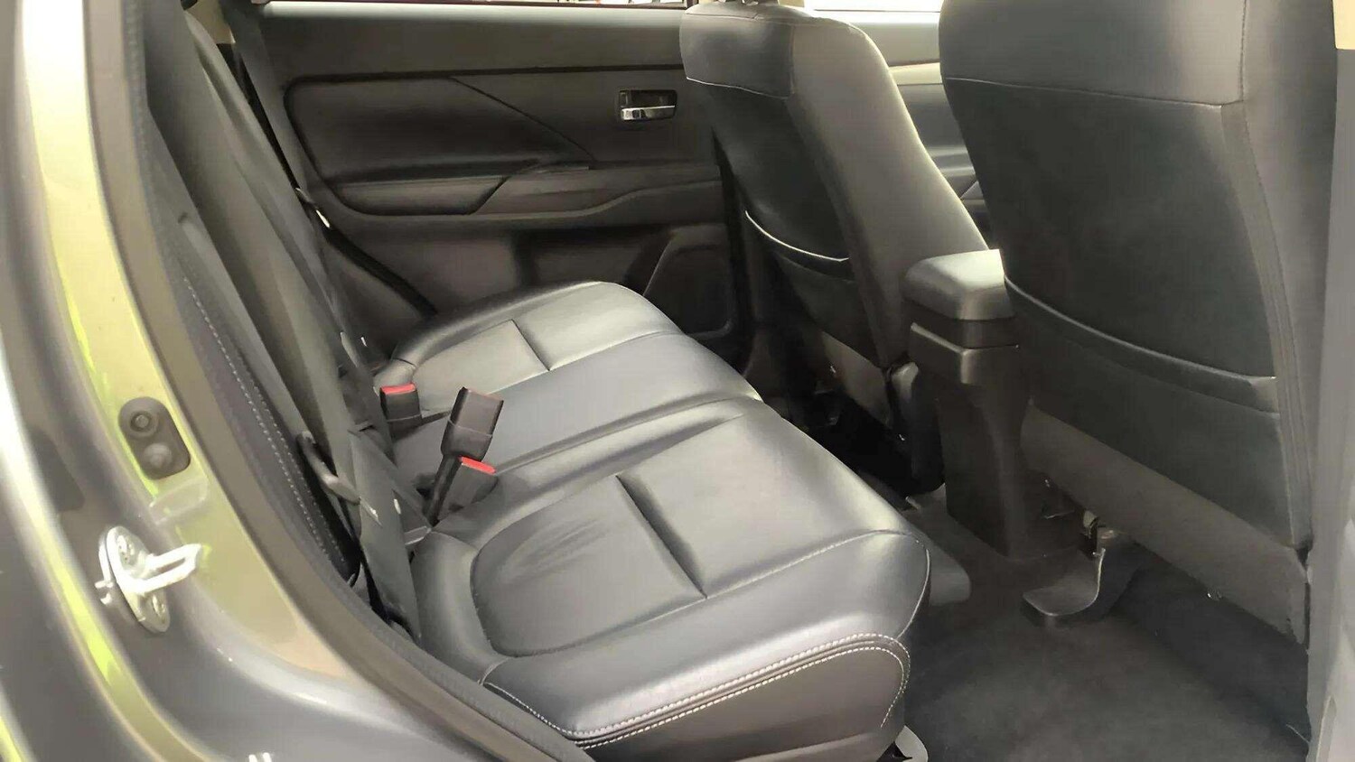 Used Mitsubishi Outlander 2014 for sale - 78204548: Photo 8