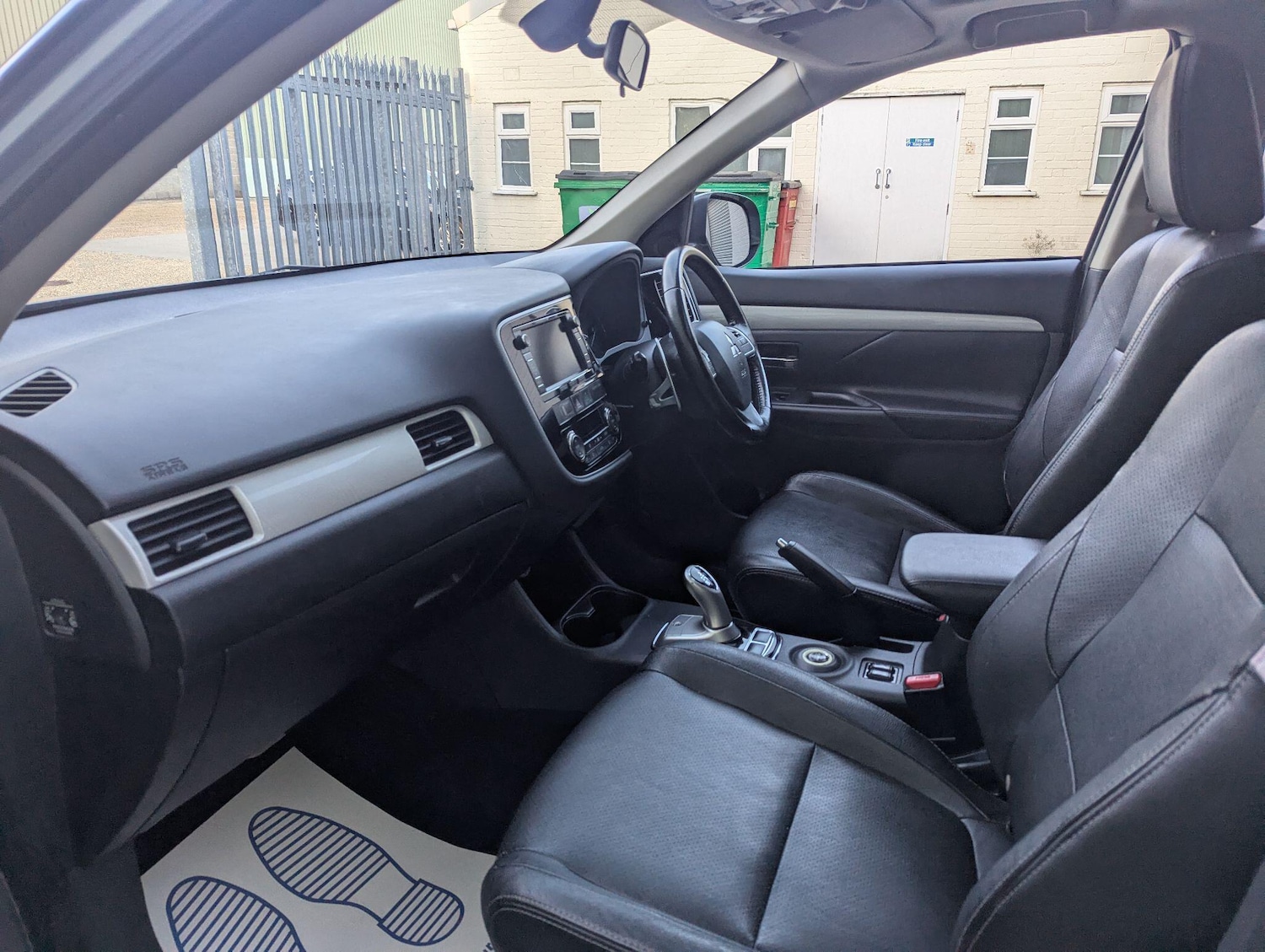 Used Mitsubishi Outlander 2015 for sale - 78086053: Photo 8