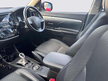 Used Mitsubishi Outlander 2015 for sale - 78260253: Photo