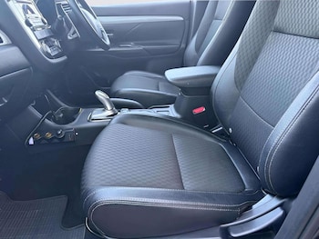 Used Mitsubishi Outlander 2015 for sale - 78260253: Photo