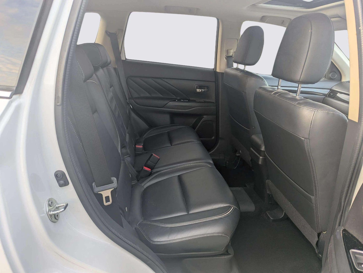 Used Mitsubishi Outlander 2016 for sale - 78086167: Photo 16