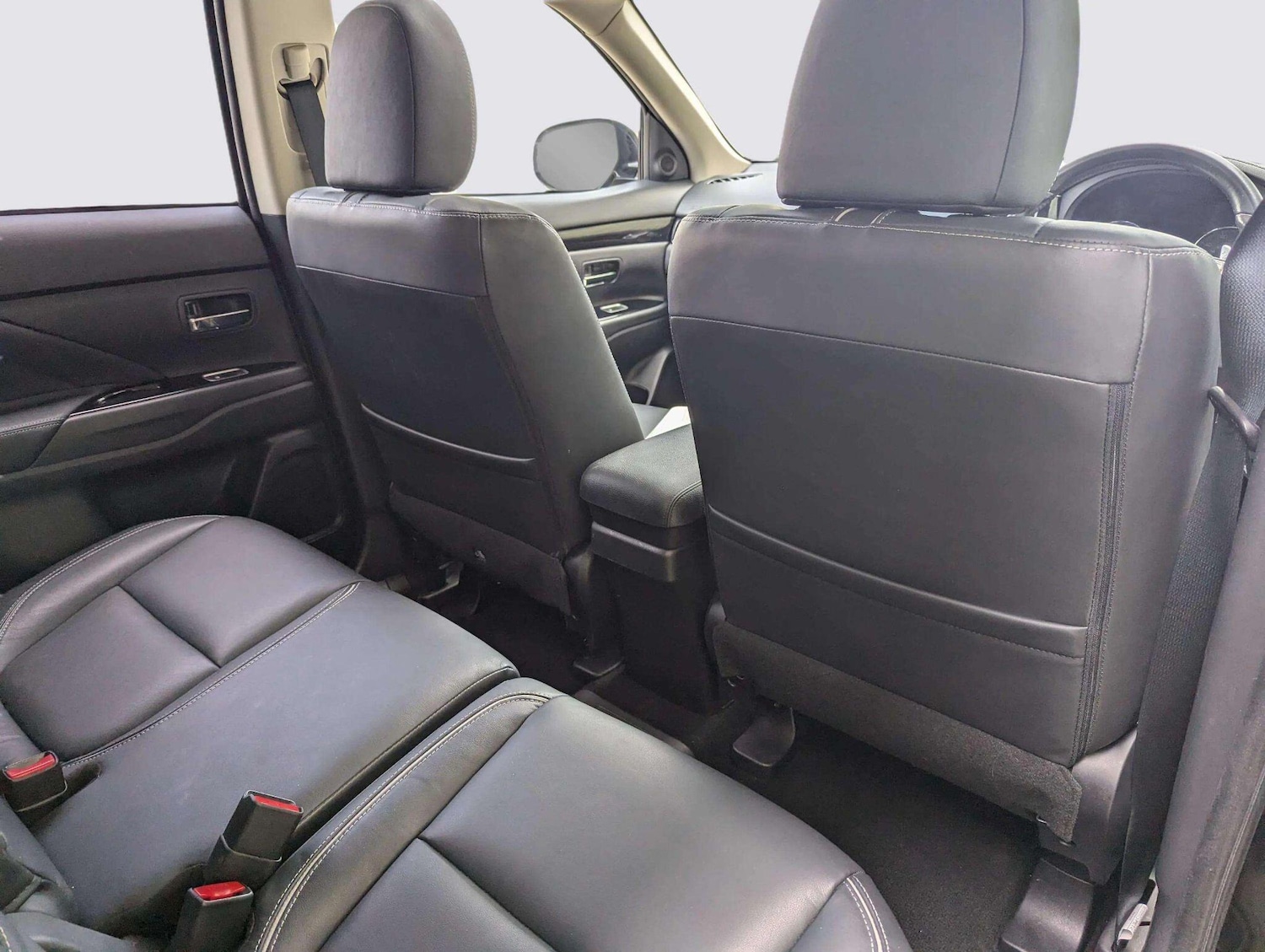 Used Mitsubishi Outlander 2016 for sale - 78086167: Photo 18