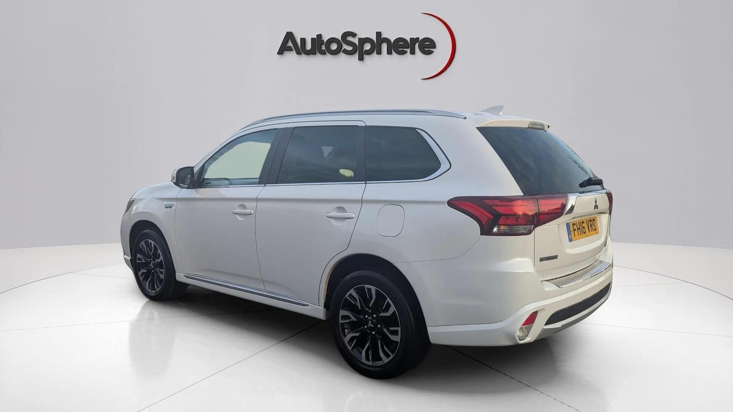 Used Mitsubishi Outlander 2016 for sale - 78086167: Photo 8