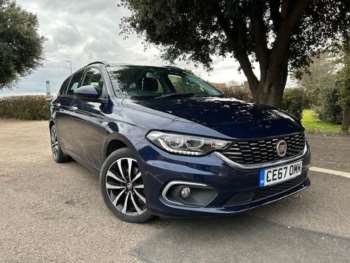 2017 (67) - 1.4 LOUNGE 5d 94 BHP 5-Door