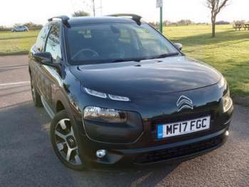 2017 (17) - 1.2 PURETECH FLAIR EDITION S/S 5d 109 BHP 5-Door