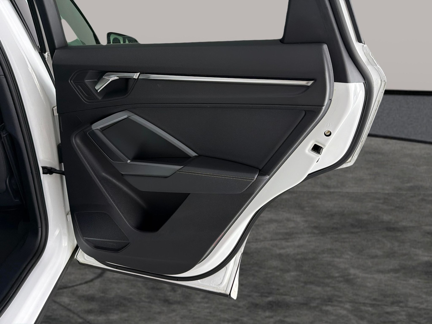 Used Audi Q3 2022 for sale - 77069667: Photo 31