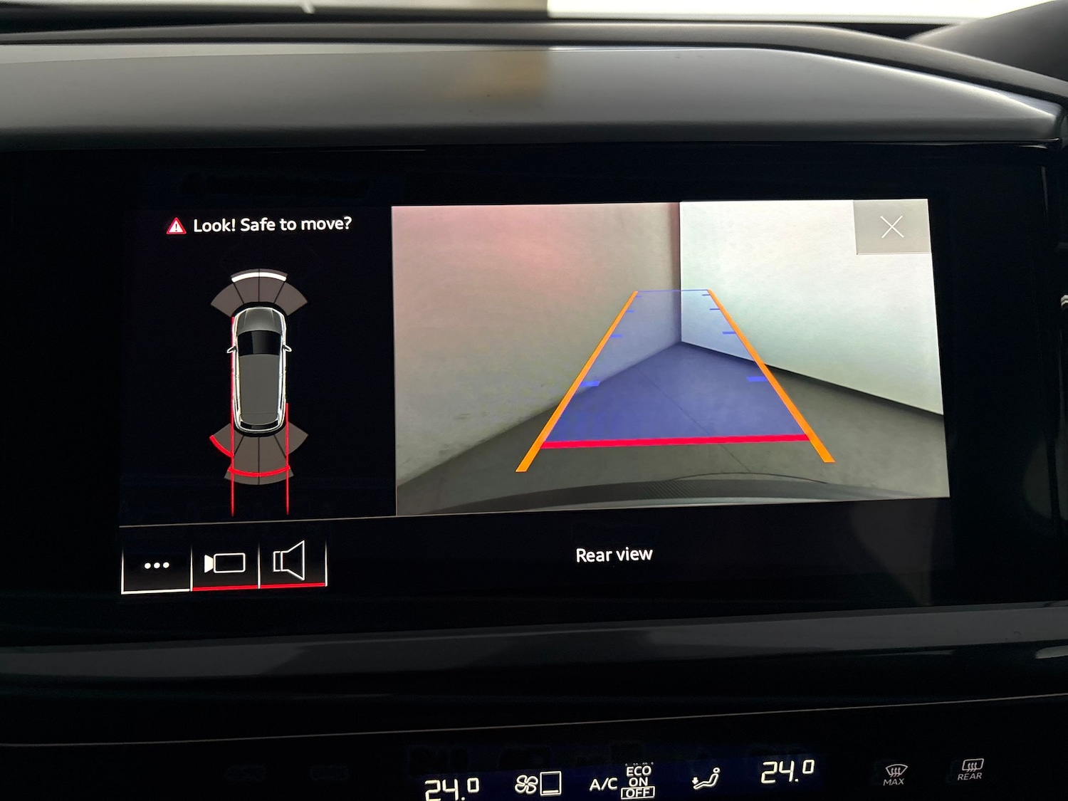 Used Audi Q4 e-tron 2022 for sale - 77604983: Photo 28