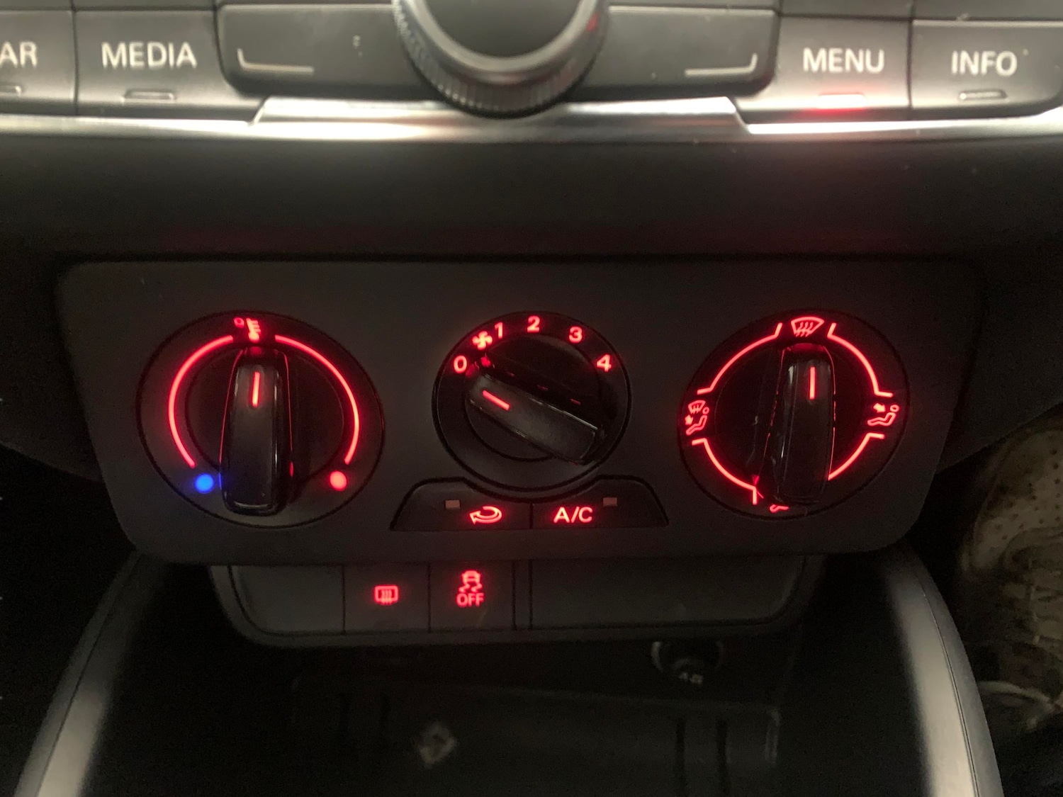 Used Audi A1 for sale - 77350886: Photo 17