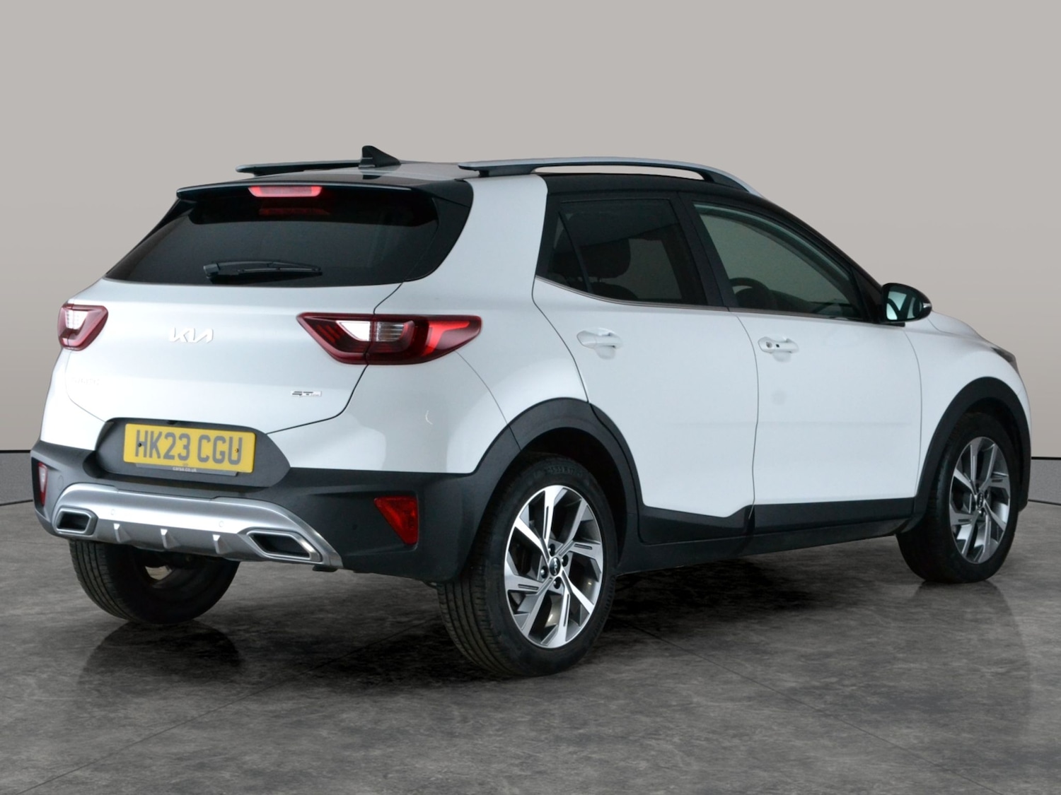 Used Kia Stonic 2023 for sale - 77965696: Photo 10