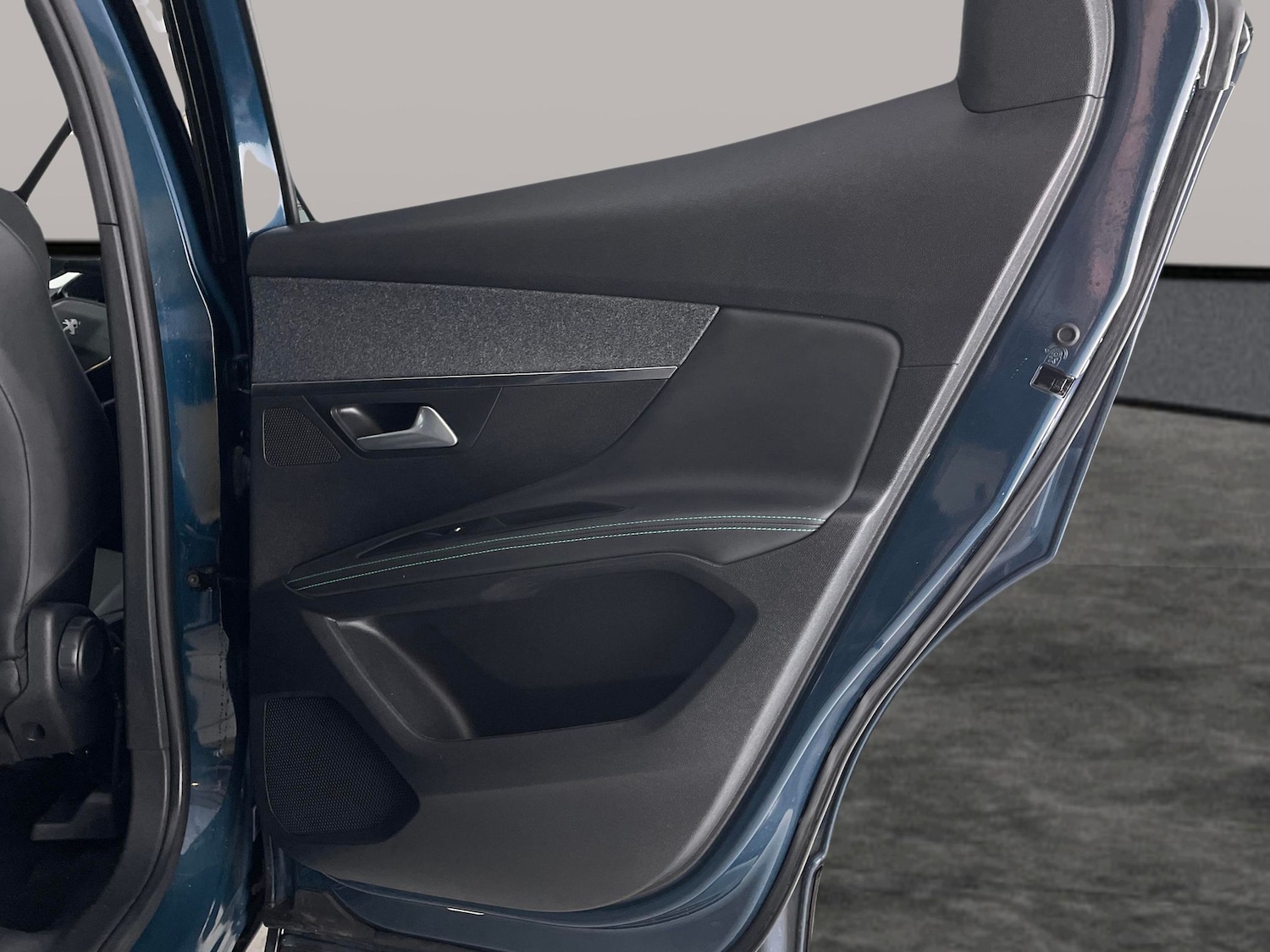 Used Peugeot 3008 2021 for sale - 77378974: Photo 34