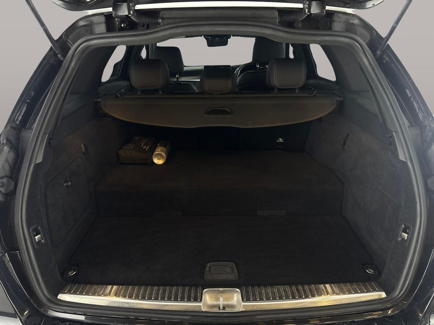 Used Mercedes-Benz C Class 2021 for sale - 77170840: Photo 37