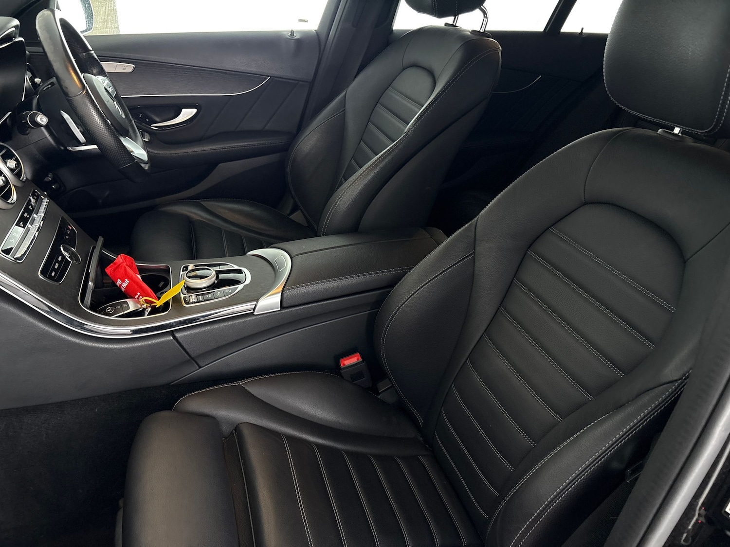 Used Mercedes-Benz C Class 2021 for sale - 77170840: Photo 6