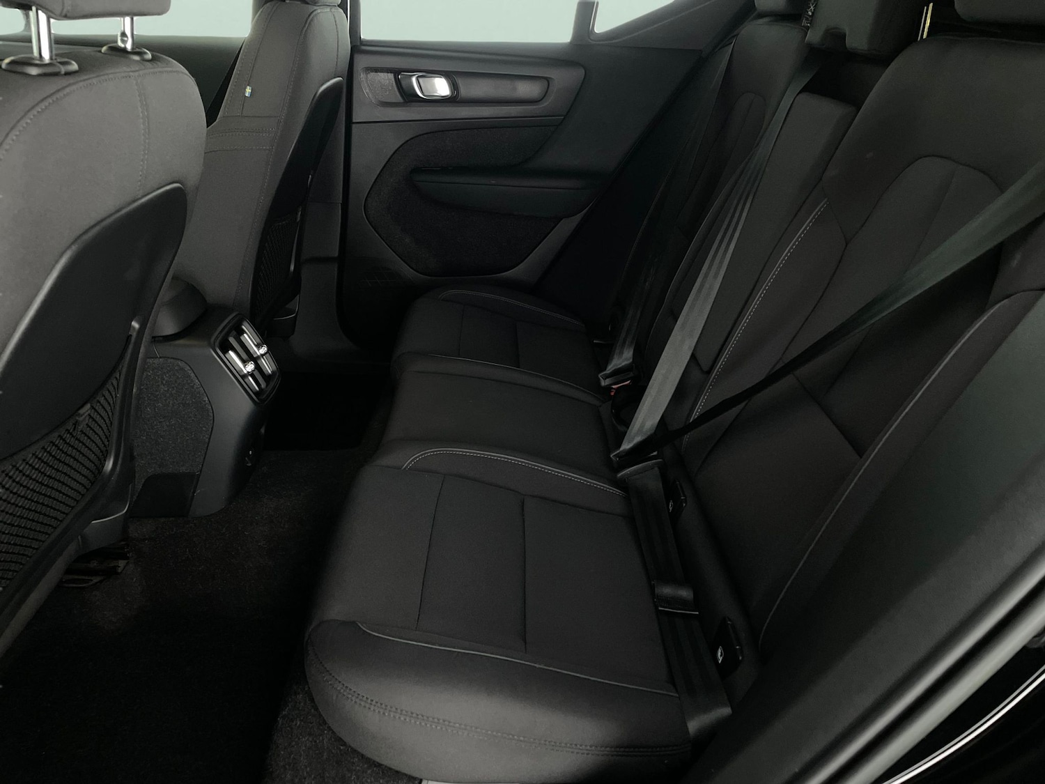 Used Volvo XC40 2023 for sale - 78015042: Photo 25