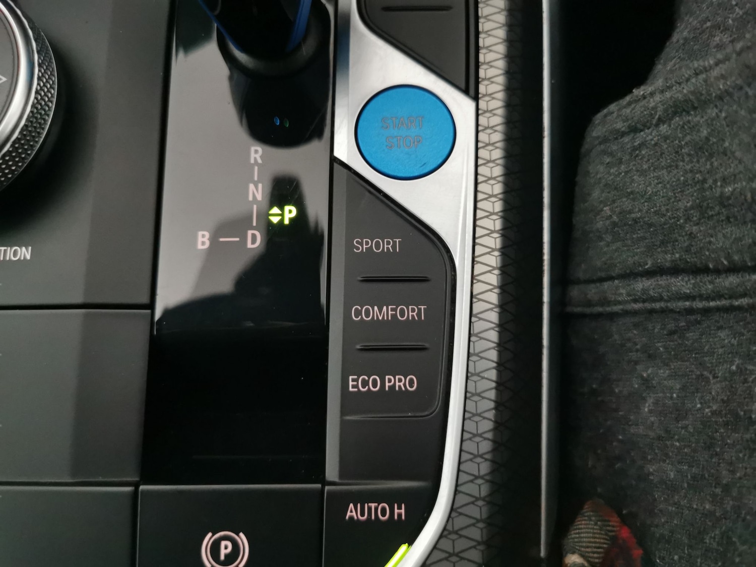 Used BMW i4 2023 for sale - 77592600: Photo 20