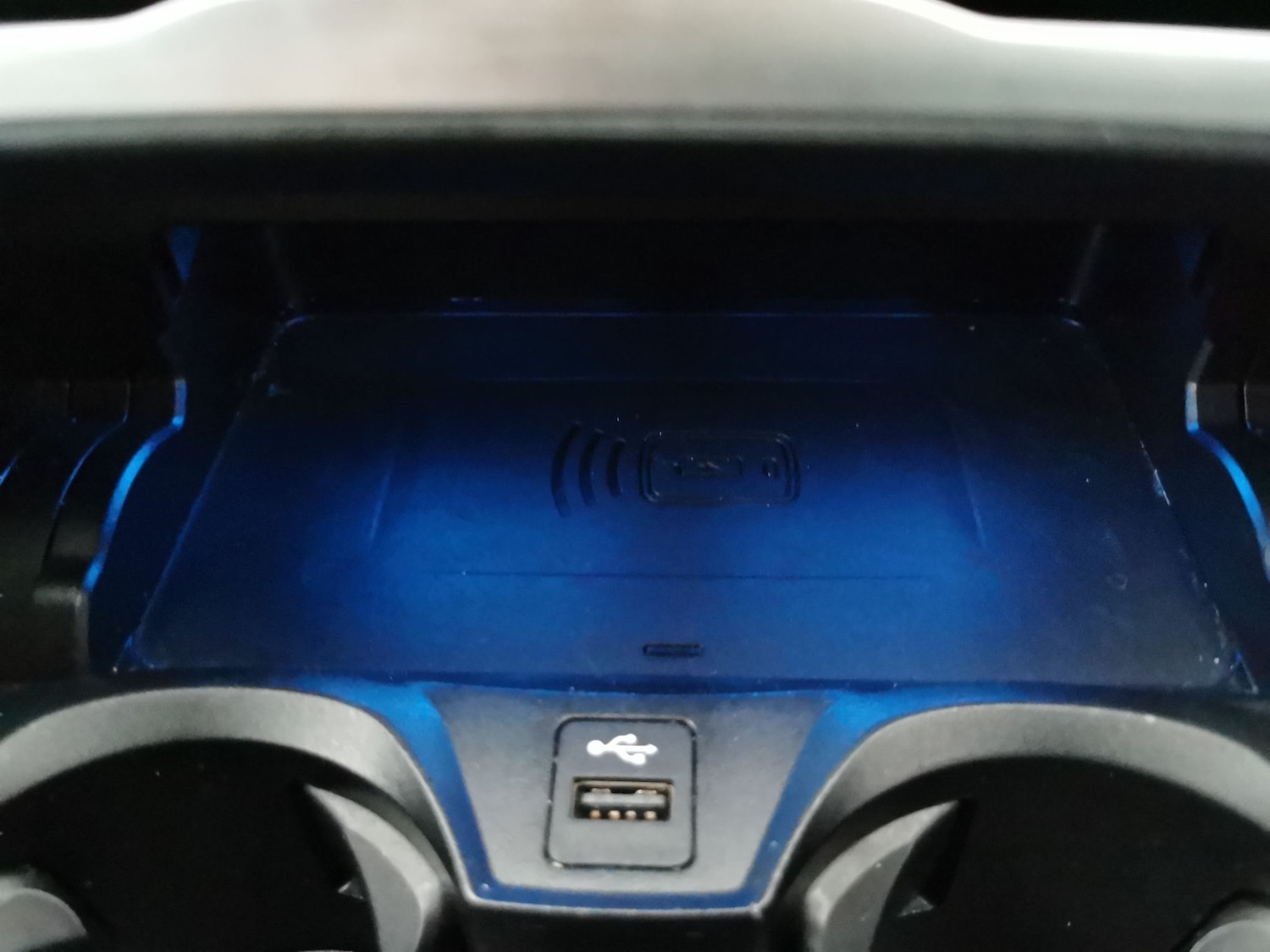 Used BMW i4 2023 for sale - 77592600: Photo 24