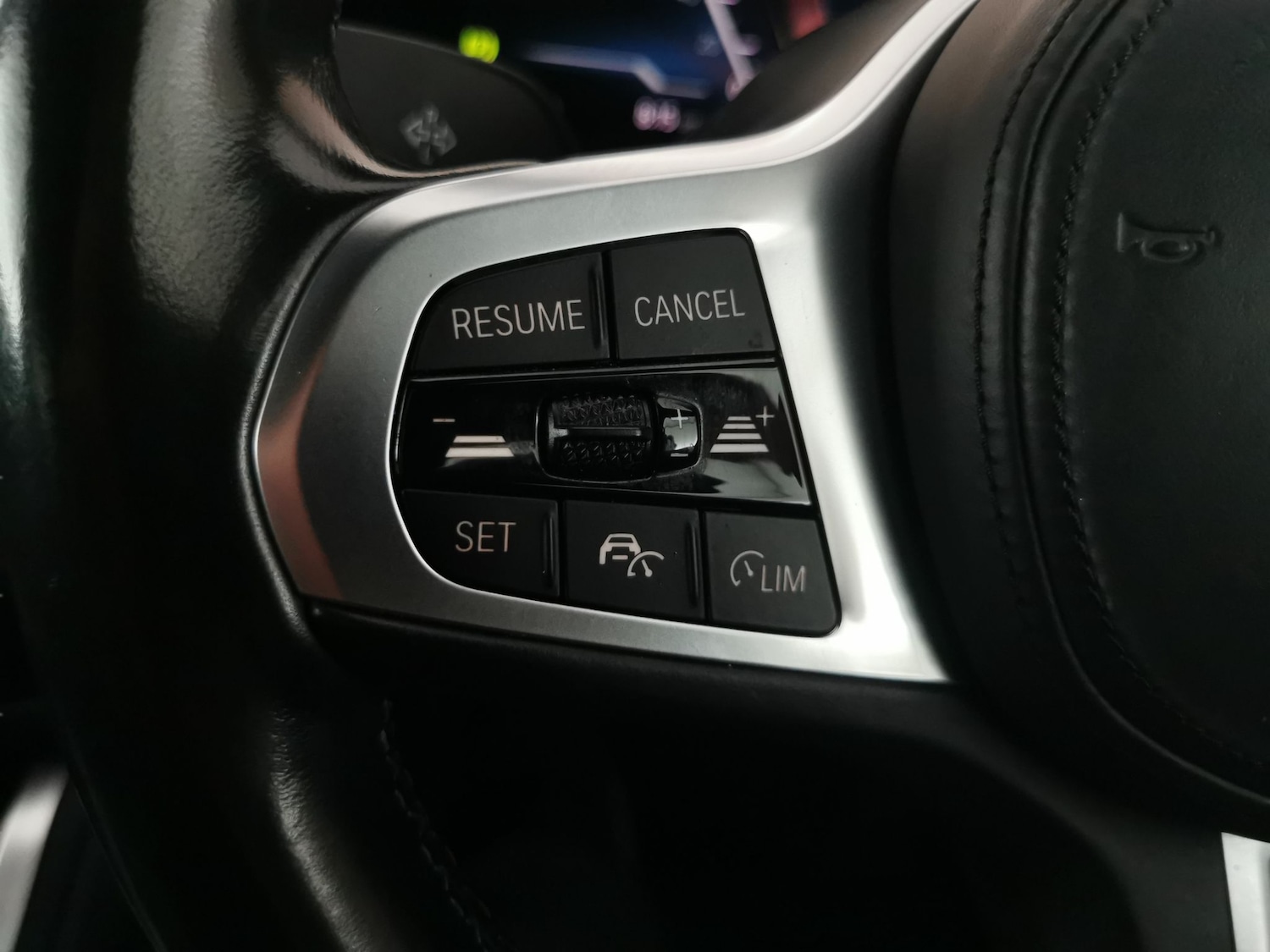 Used BMW i4 2023 for sale - 77592600: Photo 25