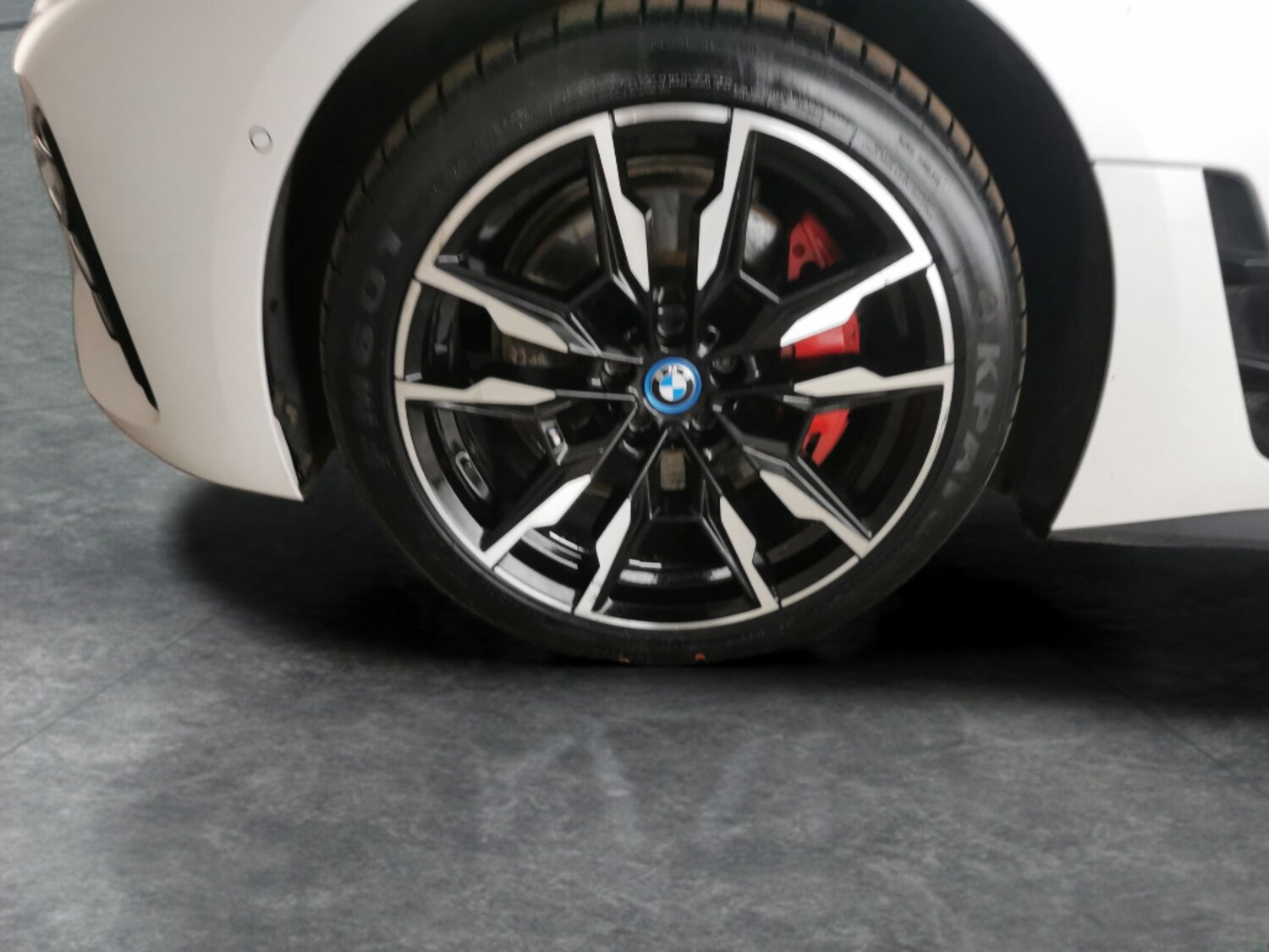 Used BMW i4 2023 for sale - 77592600: Photo 28