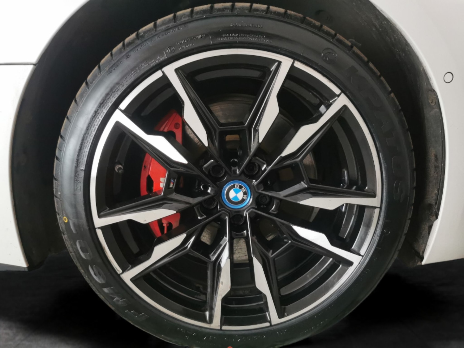 Used BMW i4 2023 for sale - 77592600: Photo 29