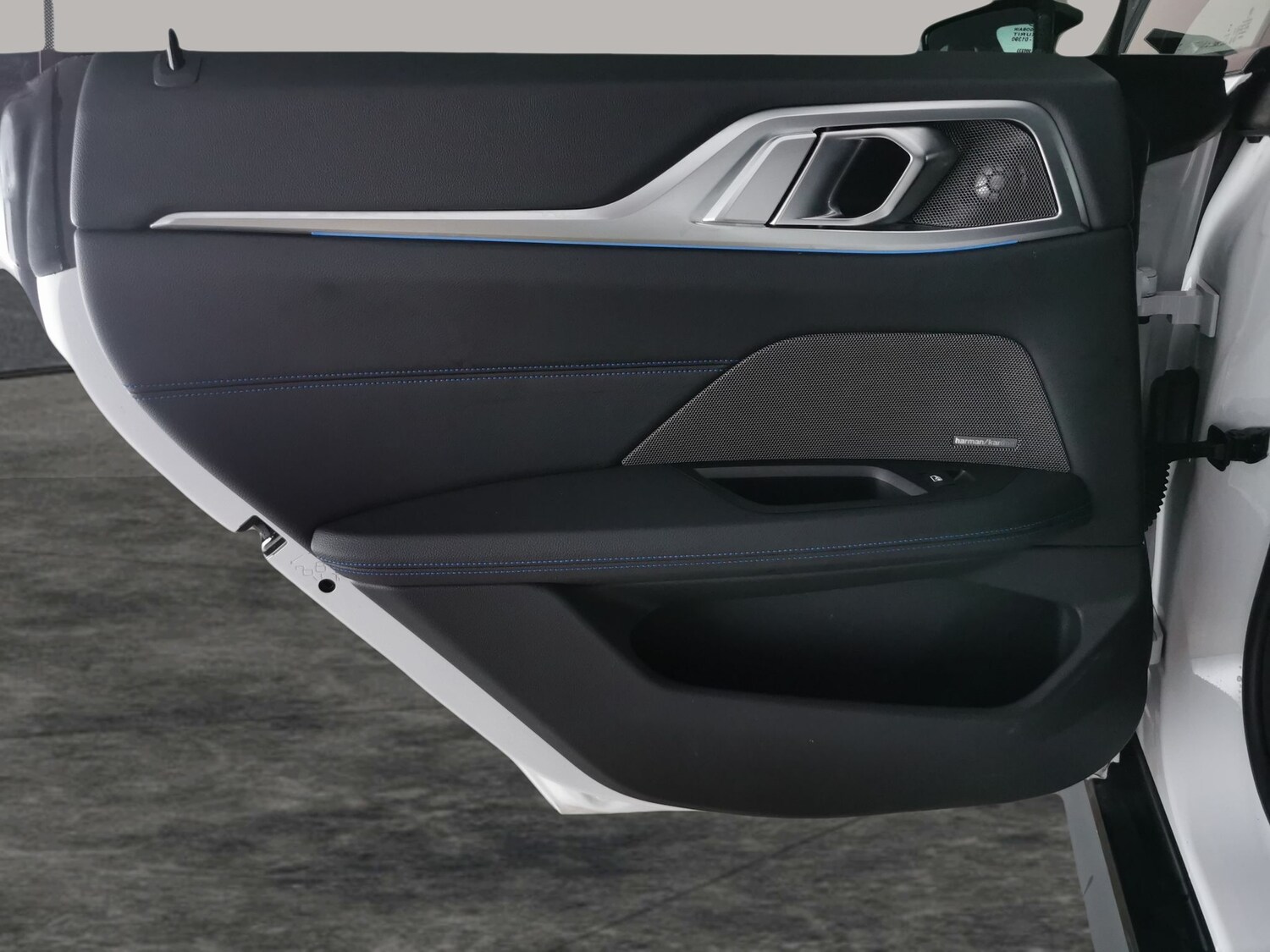 Used BMW i4 2023 for sale - 77592600: Photo 33