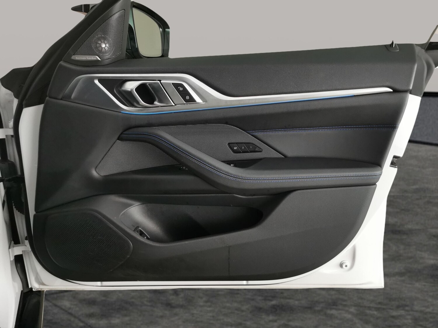 Used BMW i4 2023 for sale - 77592600: Photo 35