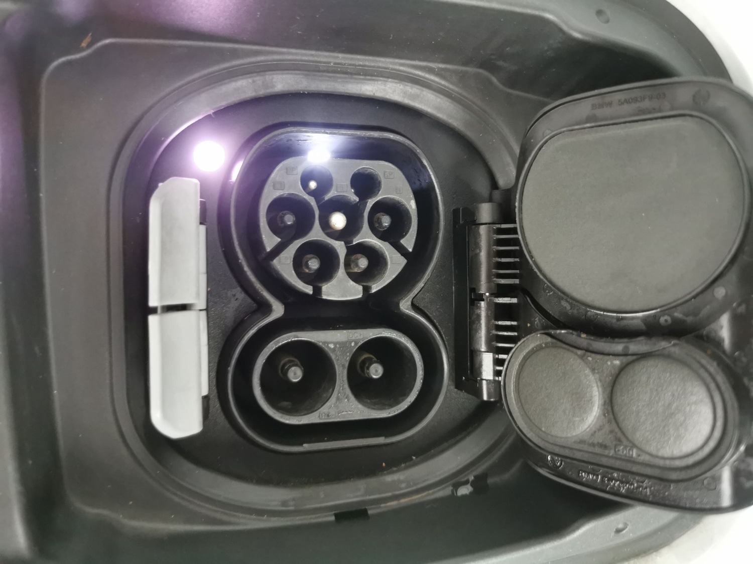 Used BMW i4 2023 for sale - 77592600: Photo 38