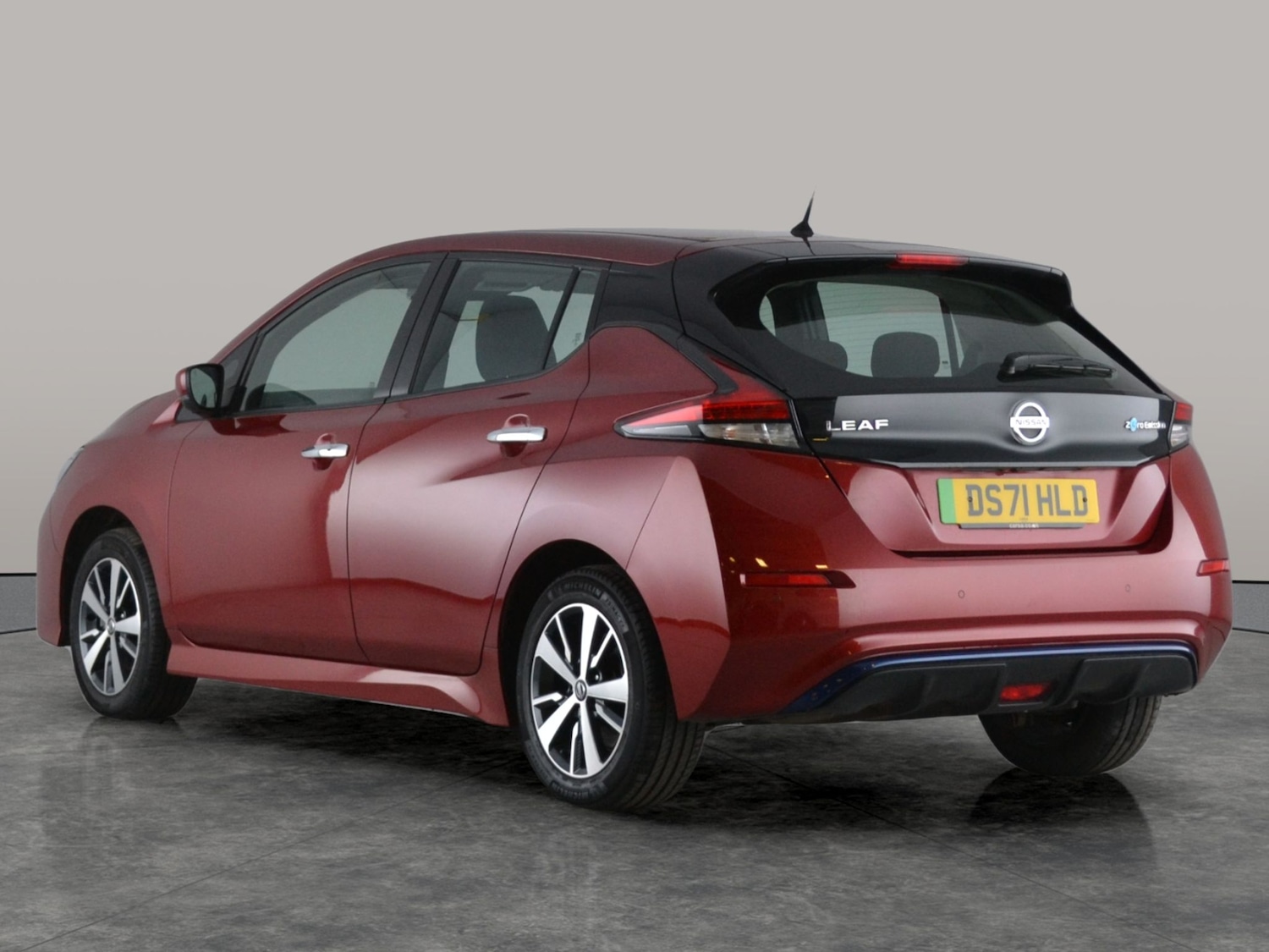 Used Nissan Leaf 2022 for sale - 77234331: Photo 8