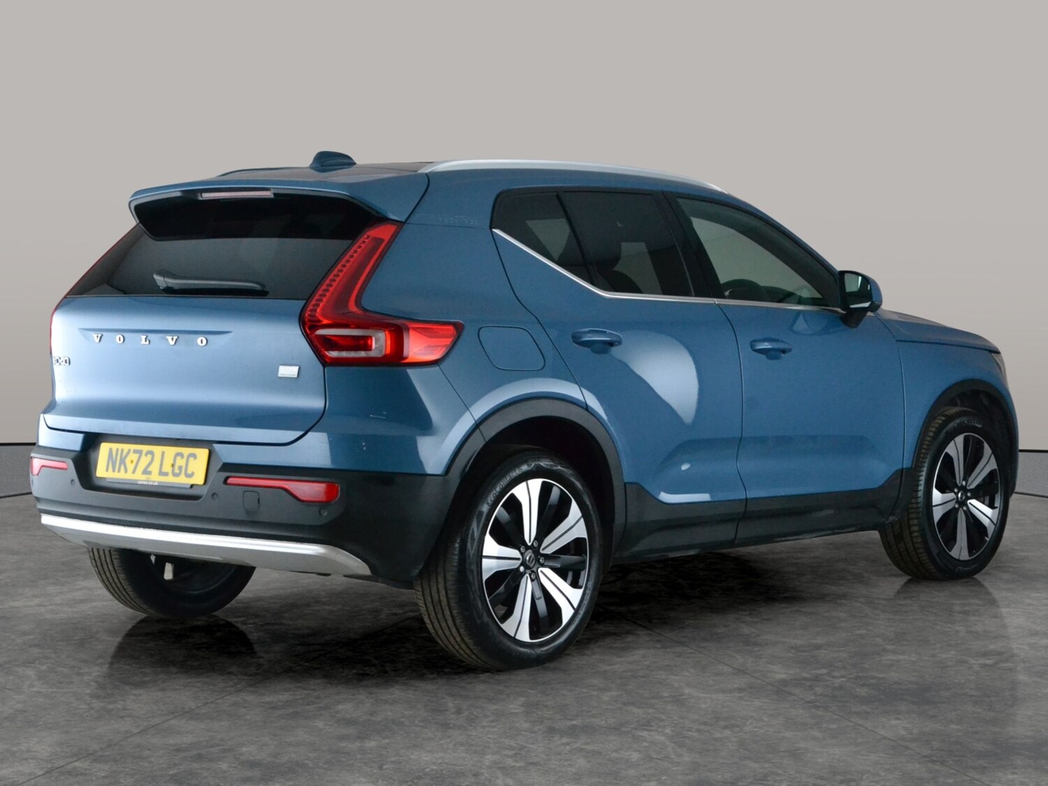 Used Volvo XC40 for sale - 77829744: Photo 12